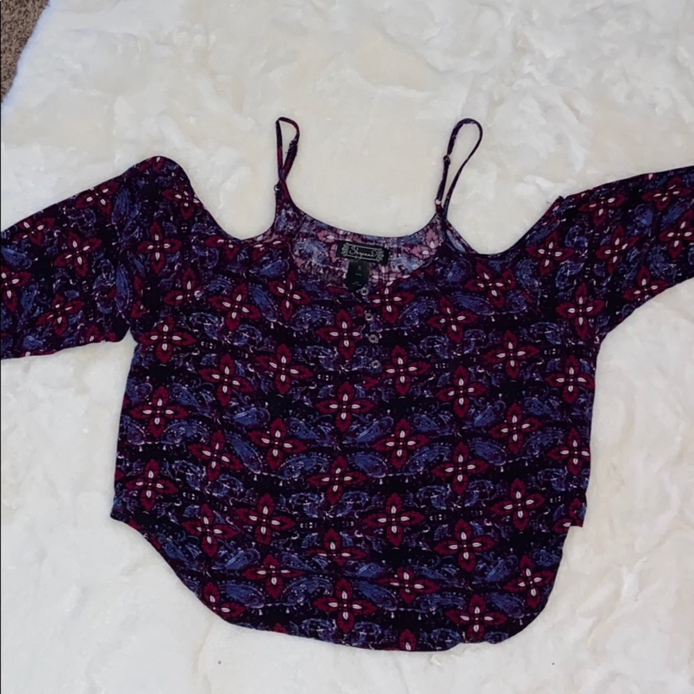 Shyanne off shoulder paisley blouse
